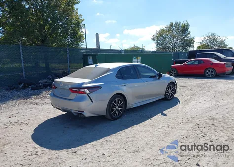 2021 Toyota Camry Se Awd z USA, uszkodzony, nr VIN 4T1G11BK7MU029215